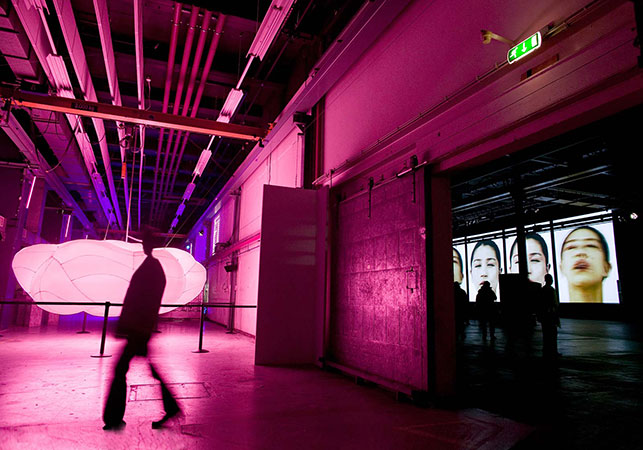 Breathing Cloud Dorette Sturm at STRP